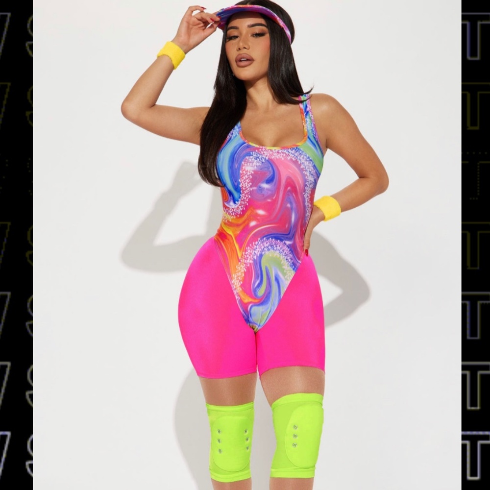 Roller Skate Dreamgirl 5 Piece Costume Set Barbie